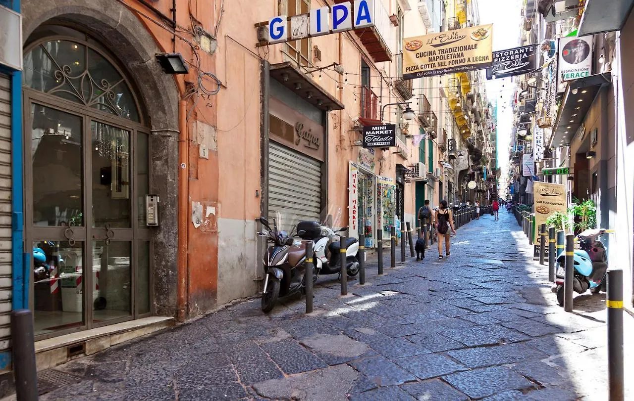 Opera Rooms In Via Toledo By Wonderful Italy Neapol Włochy