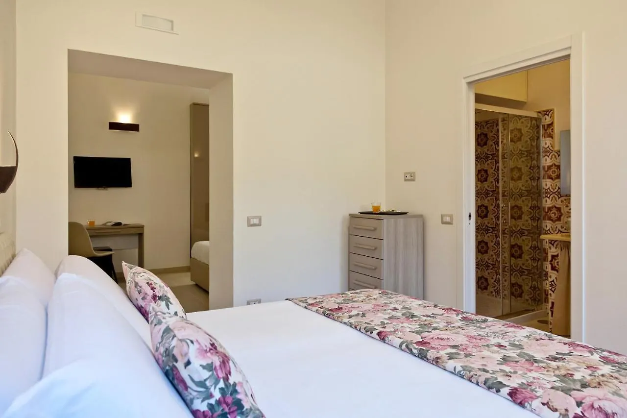 Opera Rooms In Via Toledo By Wonderful Italy Naples