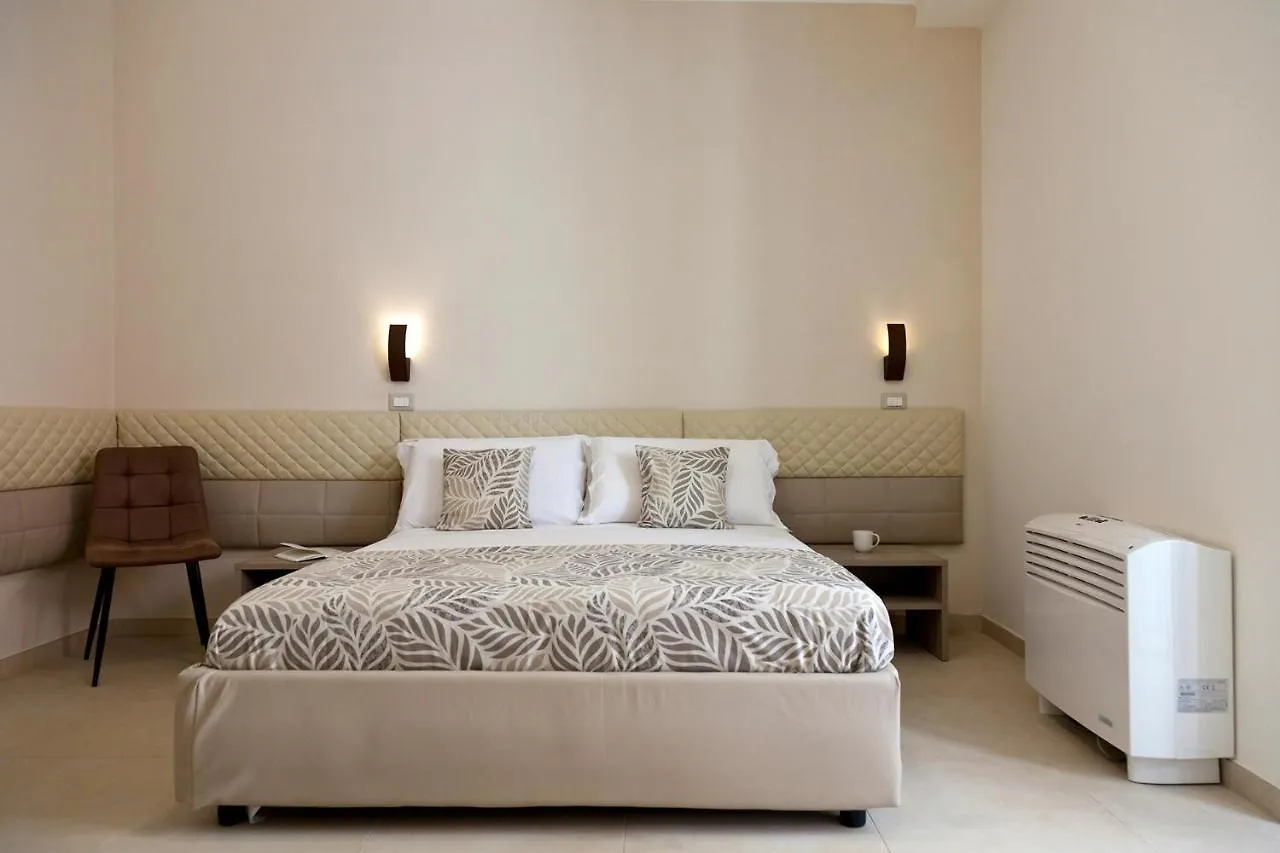 Opera Rooms In Via Toledo By Wonderful Italy Naples Guest house